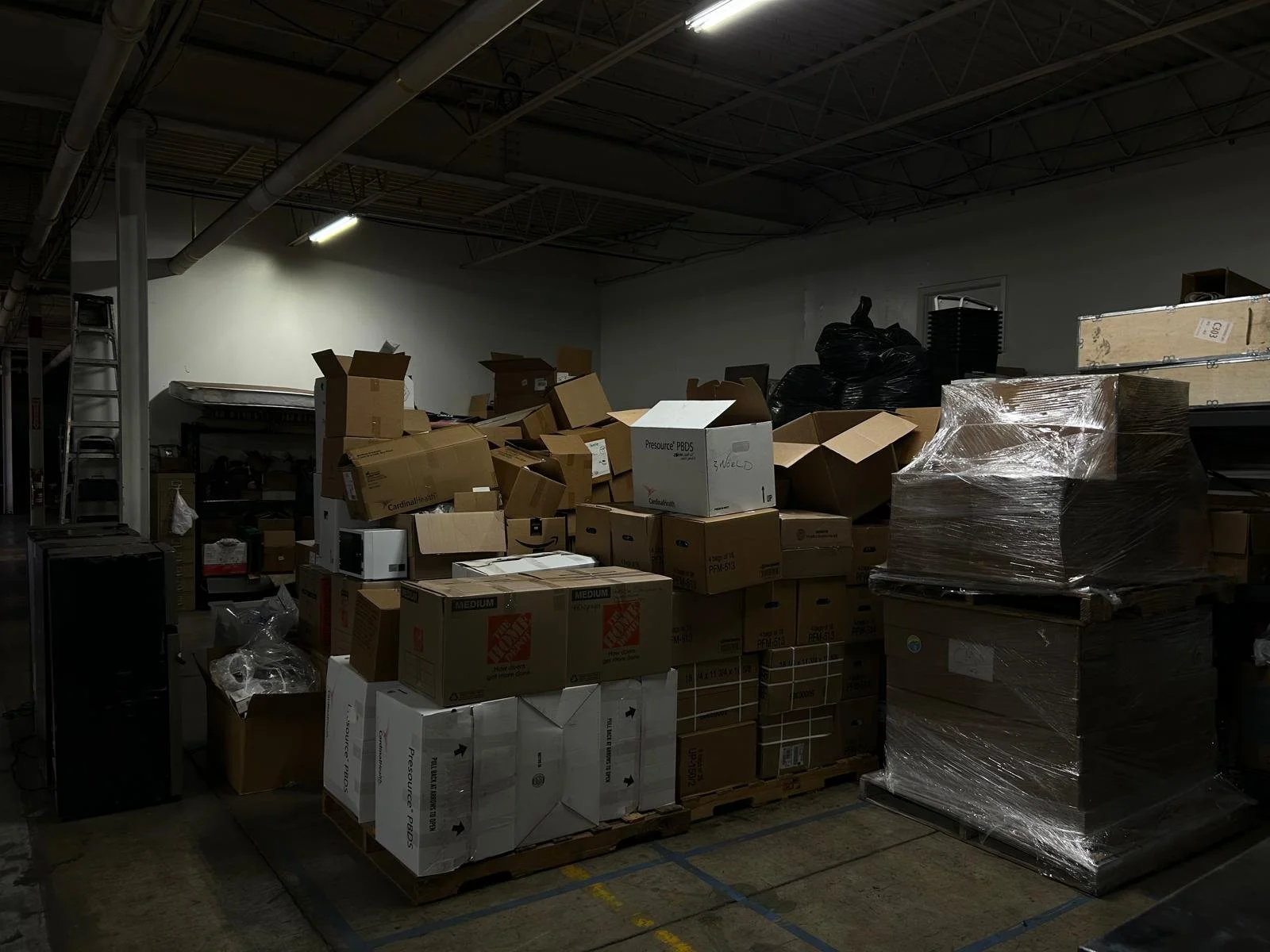 Trauma training equipment handed to a Ukrainian combat medic unit