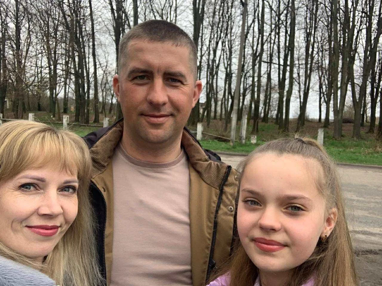 A Ukrainian family supported by a direct cash transfer from Cleveland